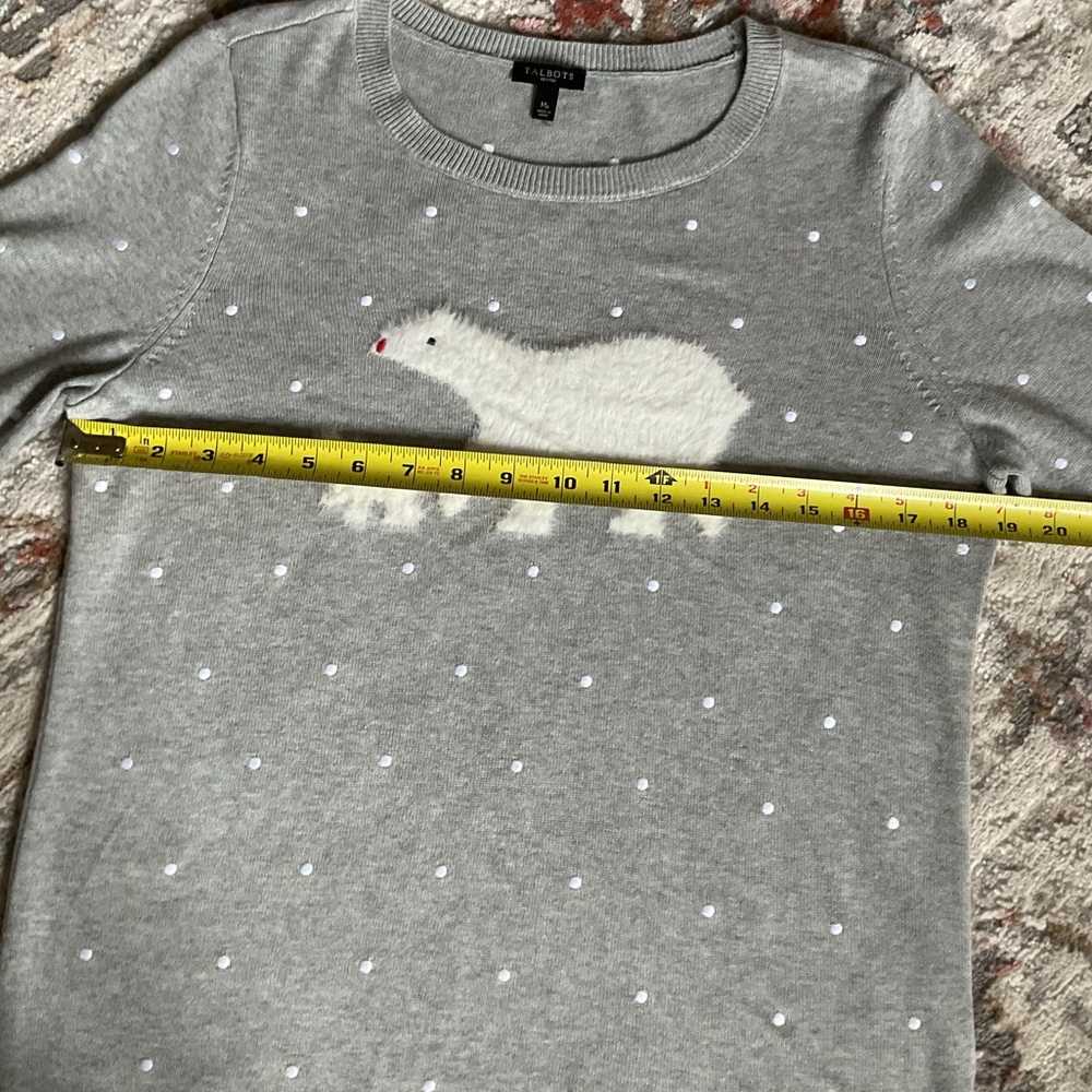 Talbots Gray Sweater with Polar Bear Design - Picture 6 of 6
